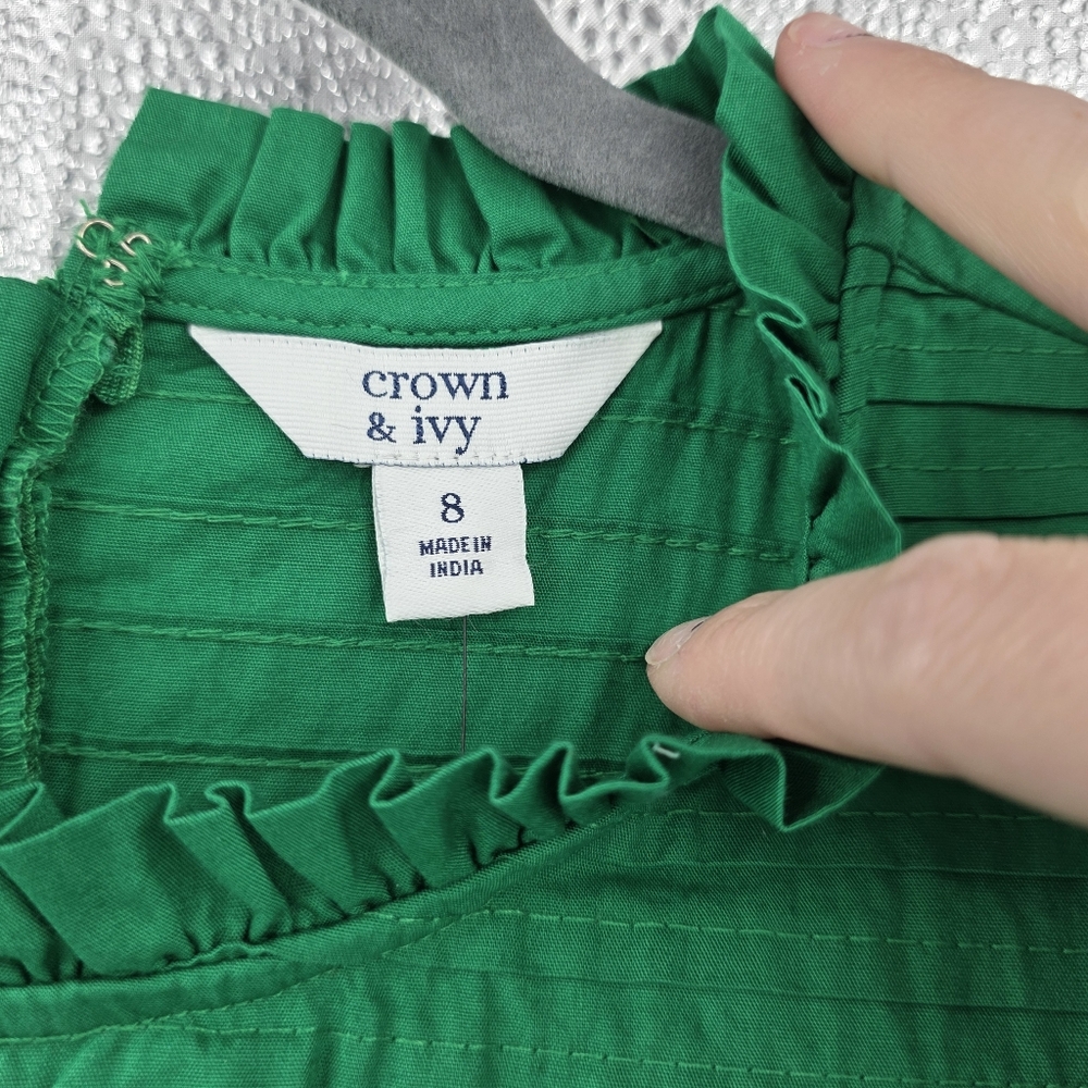 New Crown And Ivy Green‎ Holiday Smocked Dress 8 - Picture 2 of 5